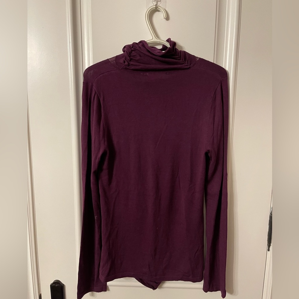Sweater - Picture 4 of 4